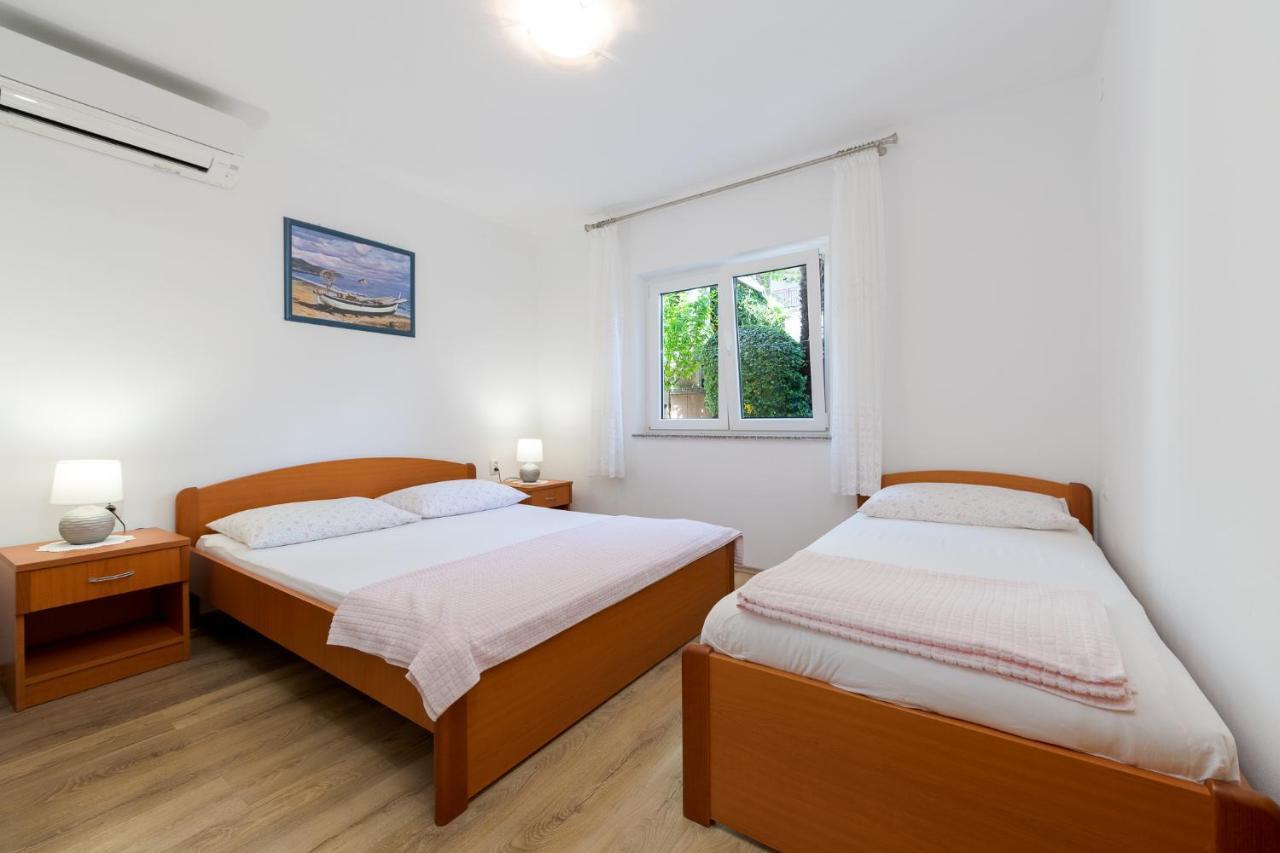 Apartments Melita Crikvenica Eksteriør billede